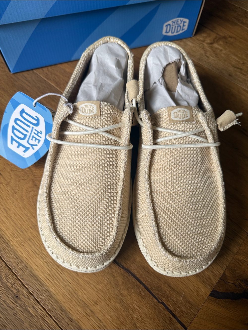 Hey Dude Women’s Natural Canvas Wally Slip-Ons - Light Beige - Picture 2 of 6
